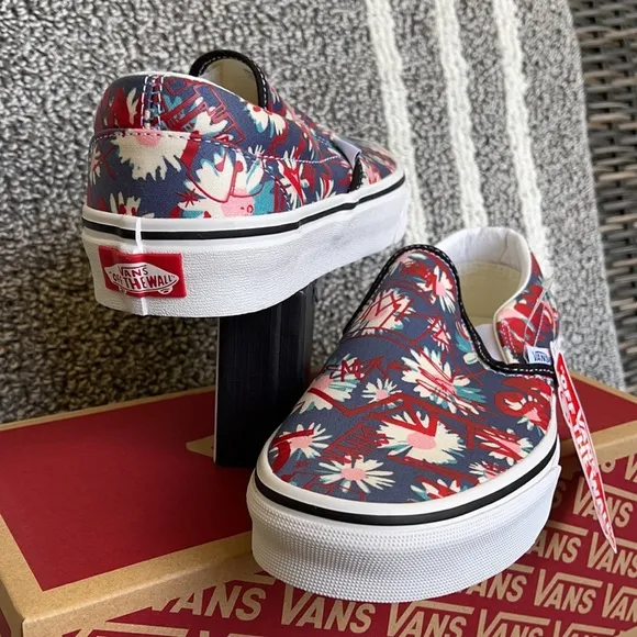 Vans Classic Slip-on Vans Crew Floral/Red MENS