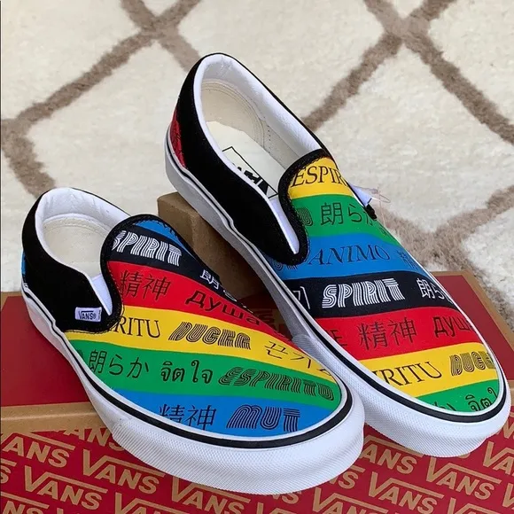 VANS CLASSIC SLIP-ON VANS SPORT MULTI/True White W