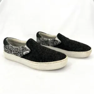 Vans Classic Slip On Sneakers in Black and White size 7