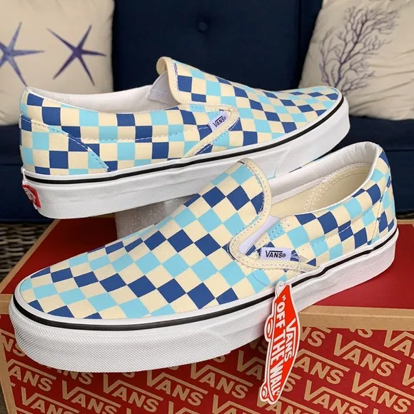 VANS Men’s CLASSIC SLIP ON CHECKERBOARD BLUE TOPAZ Sneakers