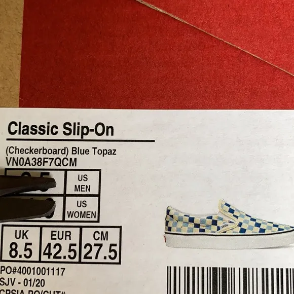 VANS Men’s CLASSIC SLIP ON CHECKERBOARD BLUE TOPAZ Sneakers