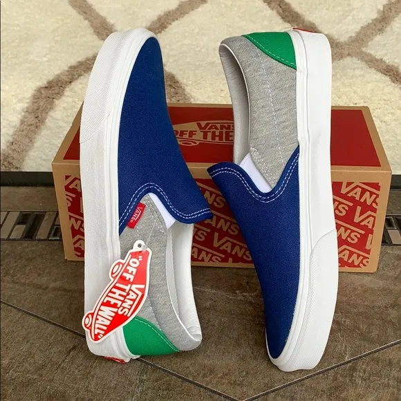 •VANS Men’s CLASSIC SLIP ON VANS COASTAL Grey/TrWht Sneakers