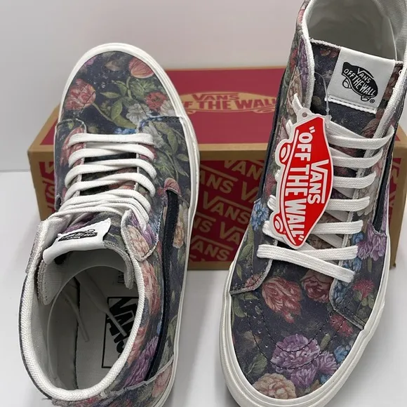 Vans Men’s Moody Floral Sk8-Hi Tapered Sneakers Grey/WhiteVN0A7Q621XM