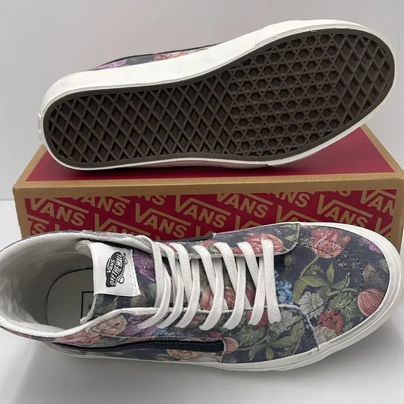 Vans Men’s Moody Floral Sk8-Hi Tapered Sneakers Grey/WhiteVN0A7Q621XM