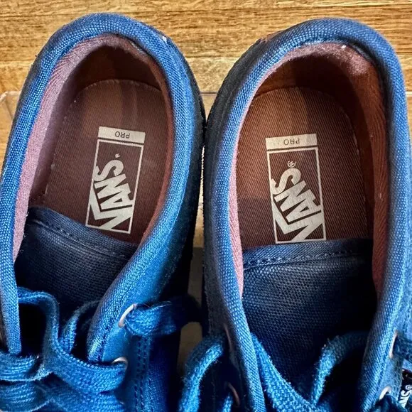 Vans Pro Blue Skateboard Shoes Canvas and Suede w Gum Sole Youth Size 3.5