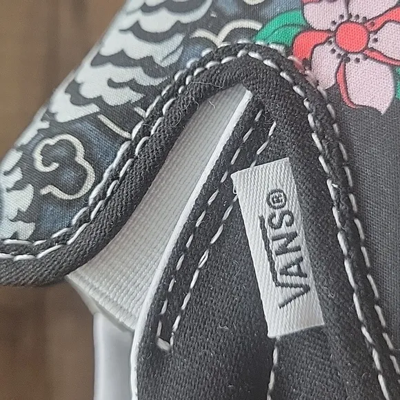 Vans Slip-On Floral Sneakers