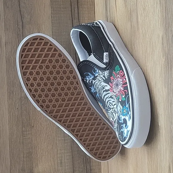 Vans Slip-On Floral Sneakers