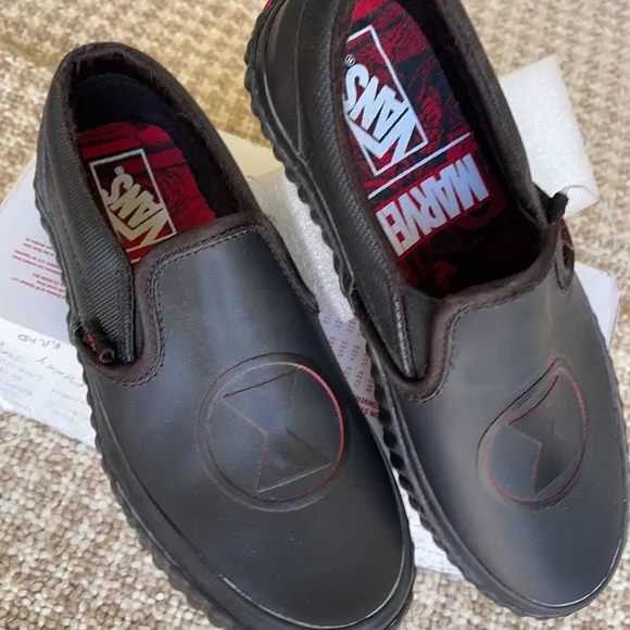 Vans Slip On MARVEL Black/Black WMNS