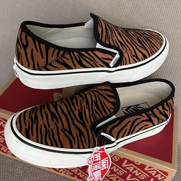 Vans Slip-On Safari Animal Stripes Black Marshmallow WMNS