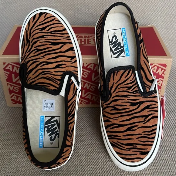 Vans Slip-On Safari Animal Stripes Black Marshmallow WMNS