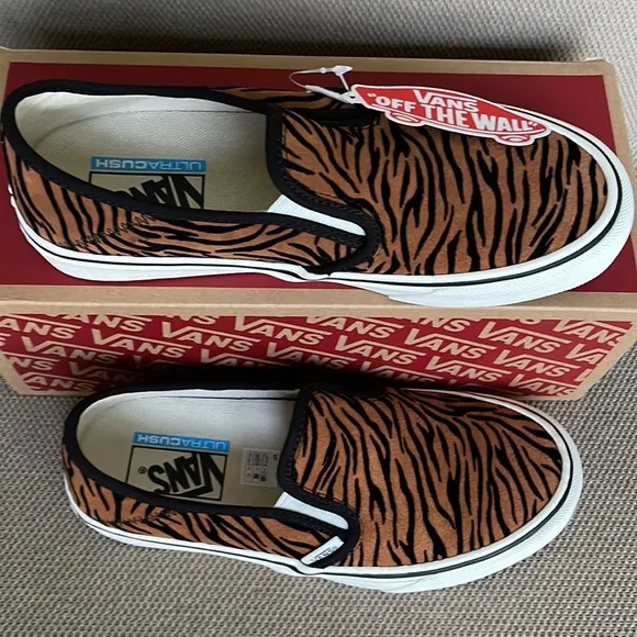 Vans Slip-On Safari Animal Stripes Black Marshmallow WMNS