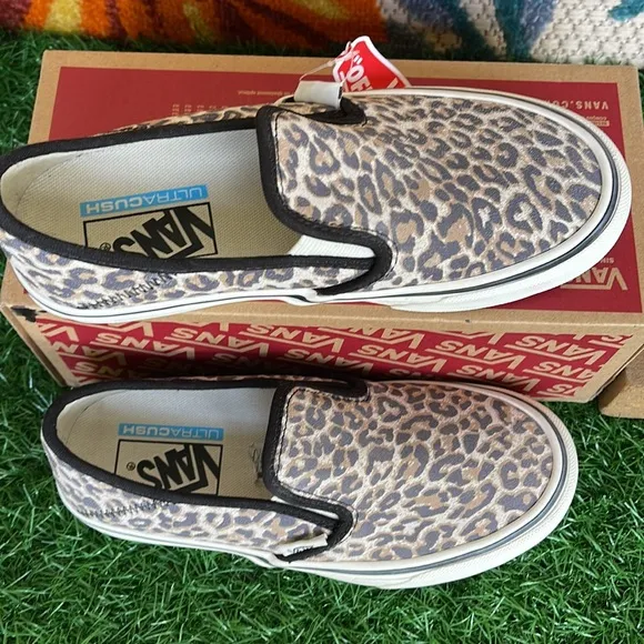 Vans Slip On Sf Cheetah White Cap Gray/Black Surf WMNS sneakers