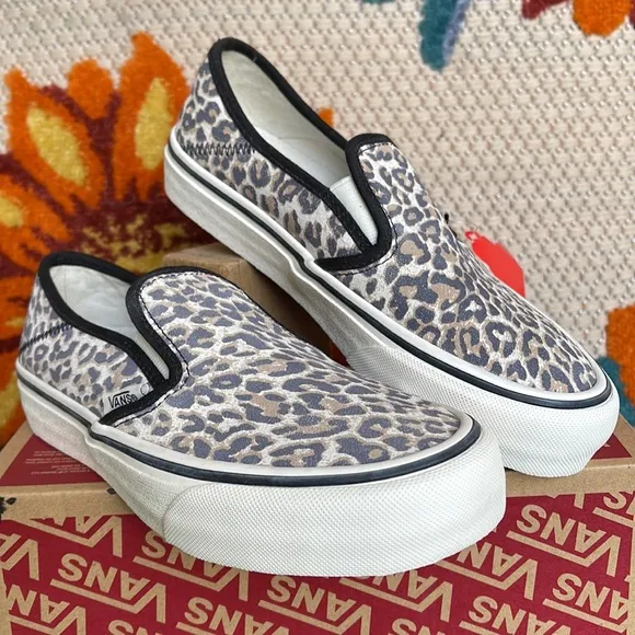 Vans Slip On Sf Cheetah White Cap Gray/Black Surf WMNS sneakers