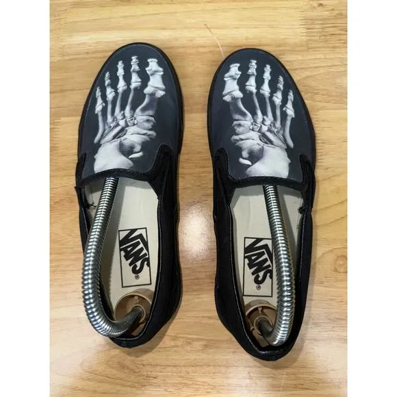 Vans Slip On Skeleton‎ Sneakers Shoes Custom Black White Mens 6 Womens 7.5 EUC