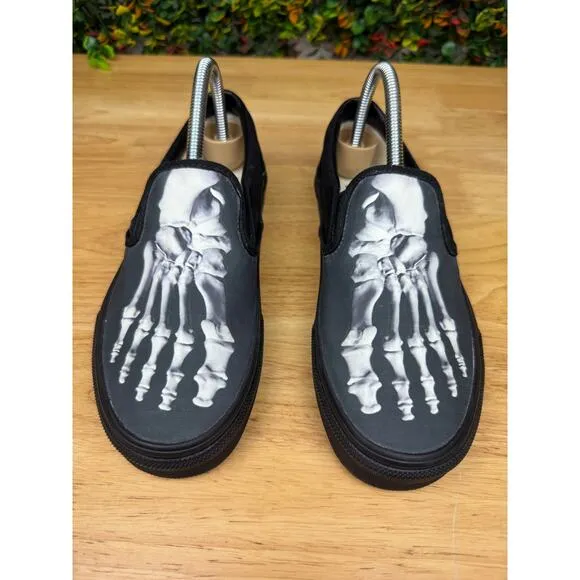 Vans Slip On Skeleton‎ Sneakers Shoes Custom Black White Mens 6 Womens 7.5 EUC