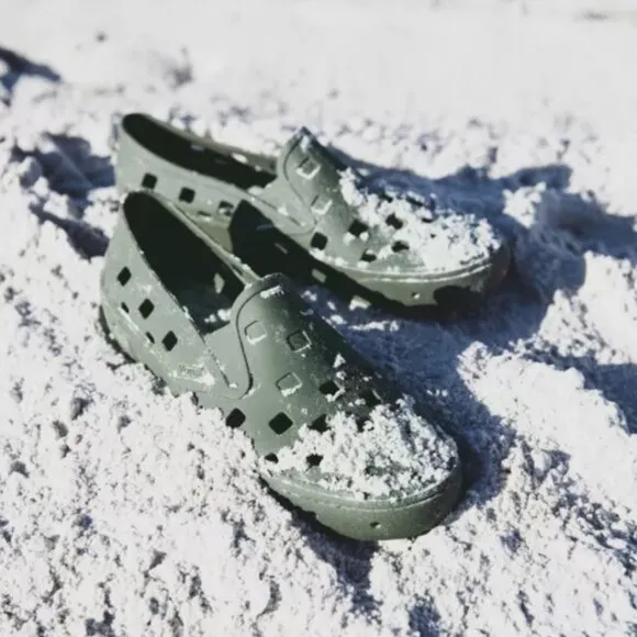 Vans Slip-On TRK Grape Leaf Army Green Sneakers Trek Slip-On Water Shoes Size 13
