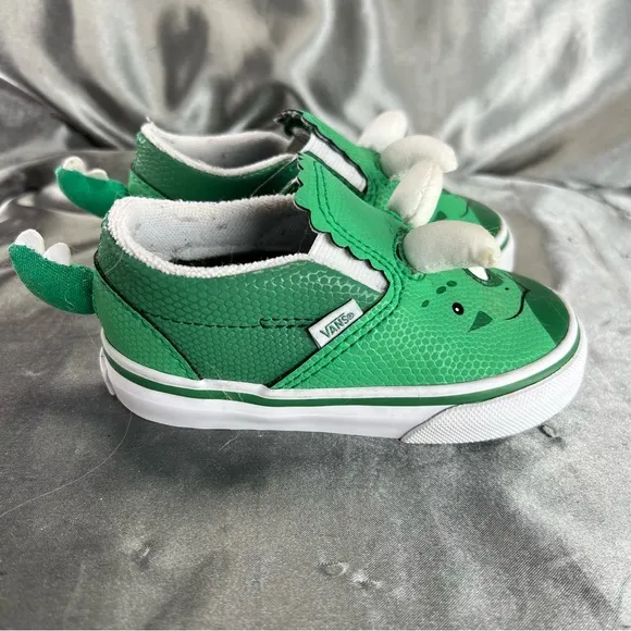 Vans Toddler Slip On Green Triceratops Dinosaur Slip On Sneakers Size 5.5 EUC