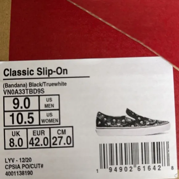 Vans WMNS Classic Slip On Bandana Black/True White Sneakers