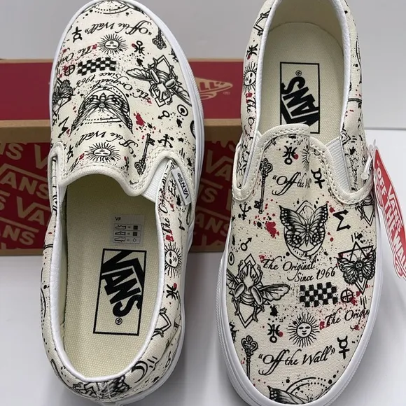 Vans WMNS Classic Slip-On Butterfly Journal Marshmallow VN0A7Q5DKIG Sneakers
