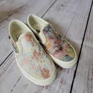 Vans Women's 6 Slip-On Classic Tapestry Floral Embroidered Metallic Sneakers