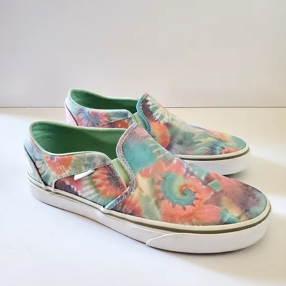 Vans Women's Tie-Dye Slip-On Sneakers Size 9