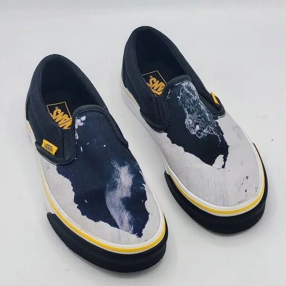 Vans X National Geographic Slip-On Sneaker Size 6.5.