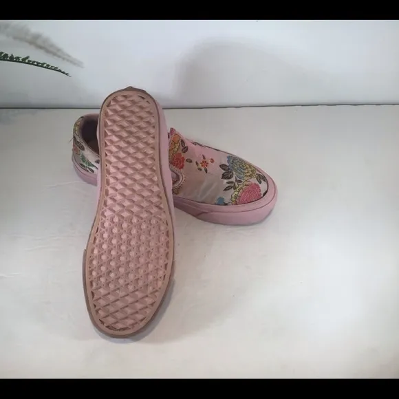 VANS X OPENING CEREMONY FLORAL PONY HAIR SLIP ON SNEAKERS SZ 7
