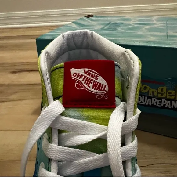 Vans X SpongeBob Sk8-Hi Shoes Sneakers Size 11