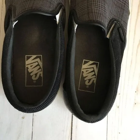 Vans Classic Slip on Gray plaid Women’s 9 Men’s 7.5 Sneakers