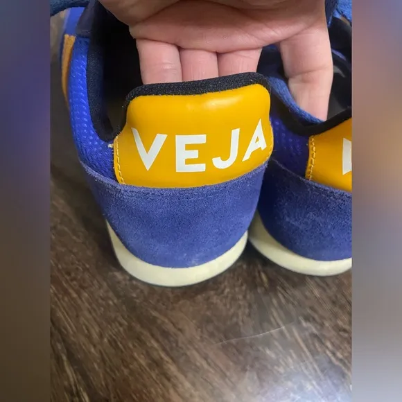 Veja Women's Shoes