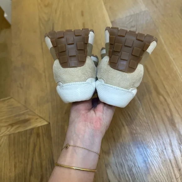 Veronica Beard Valentina White and Tan Sneakers