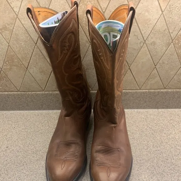 Very soft excellent condition Tony Lama leather Western boots 12D  little wear
