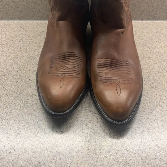 Very soft excellent condition Tony Lama leather Western boots 12D  little wear
