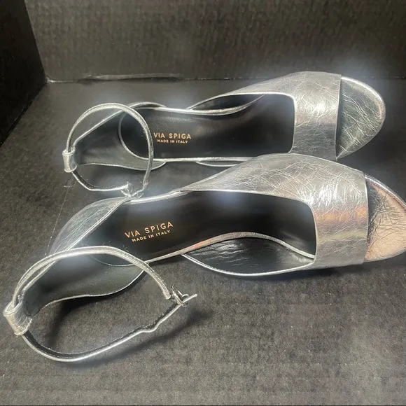 Via Spiga Jennie Silver Leather Sexy &amp; Strappy Sandal US 5.5M BNIB