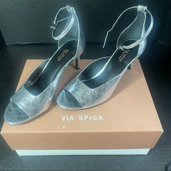 Via Spiga Jennie Silver Leather Sexy &amp; Strappy Sandal US 5.5M BNIB
