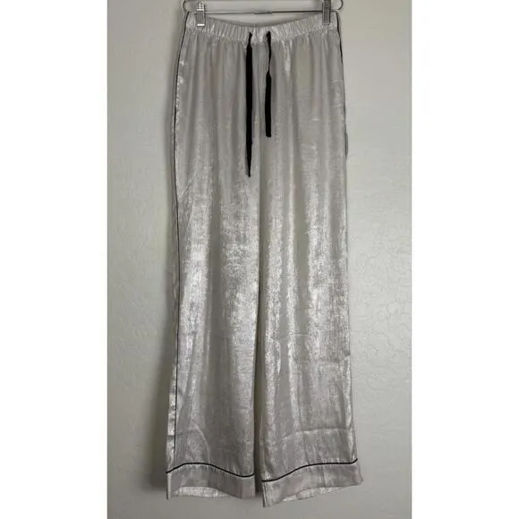 Victoria’s Secret Glazed Satin PJ Set S Candlelight 1532