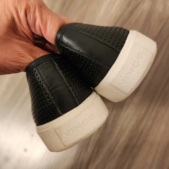VINCE Blair 5 Perforated Slip-On Sneakers size 6