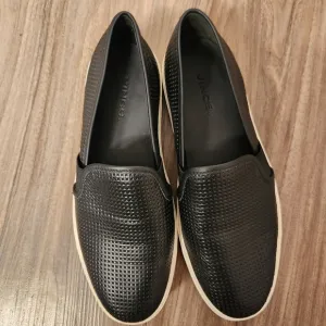 VINCE Blair 5 Perforated Slip-On Sneakers size 6