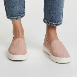 Vince Blair 5 rose pink leather perforated sneaker 6.5