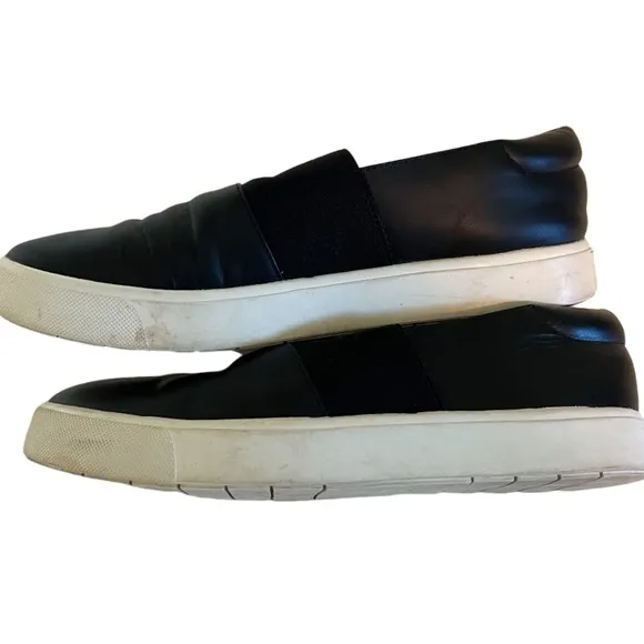 Vince Corbin Leather Slip-On Sneakers