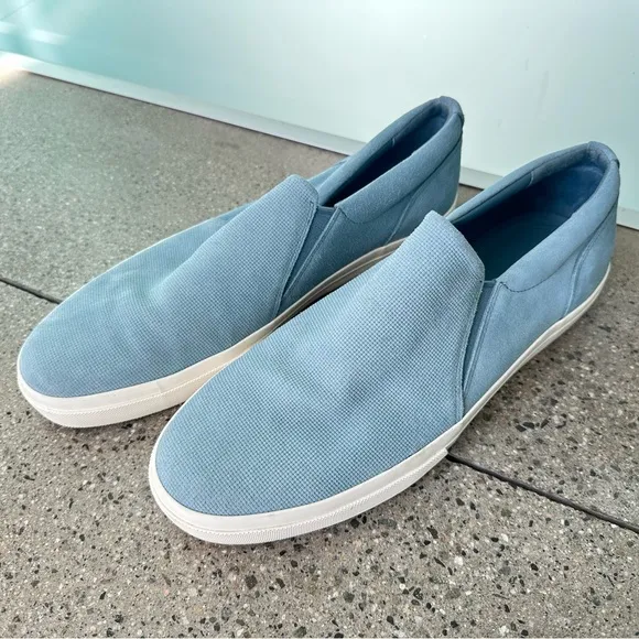 Vince Men’s Fletcher Sneaker Highwater Blue Suede Size 11