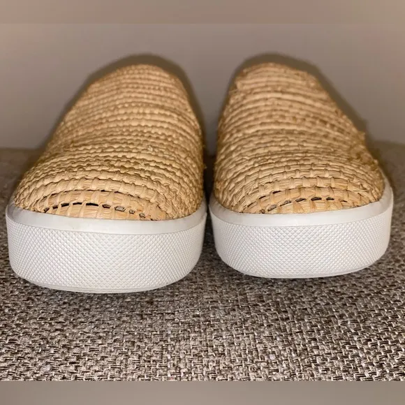 VINCE Natural Beige Raffia Cushioned Woven Goring Blair Slip On Sneakers