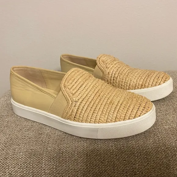 VINCE Natural Beige Raffia Cushioned Woven Goring Blair Slip On Sneakers