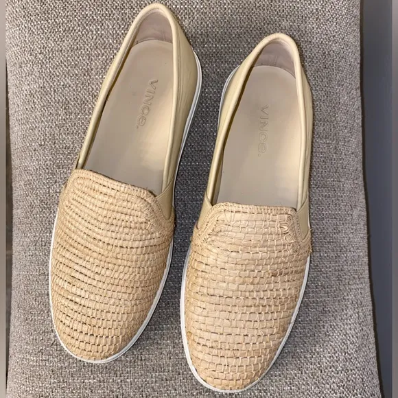 VINCE Natural Beige Raffia Cushioned Woven Goring Blair Slip On Sneakers