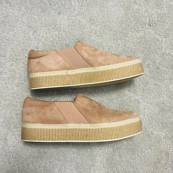 VINCE. Oatmeal Suede Peach Wilden Espadrille Slip-On Sneakers 9.5 Woven Platform