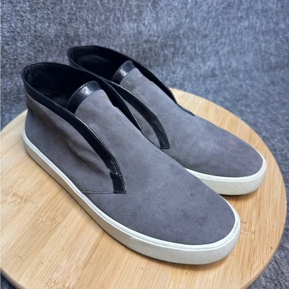 Vince Patton Slip On Suede Sneakers Size 7