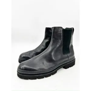 Vince Rivers Water Repellent Leather Chelsea Boot in Black Men's 13