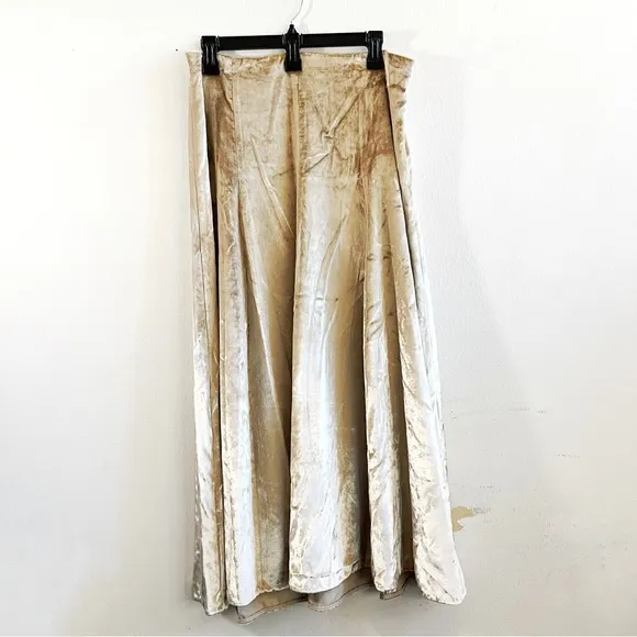 Vince Skirt Purl Edge Velvet Midi Skirt in Gold/ Silver Sz 10 NWT Holiday