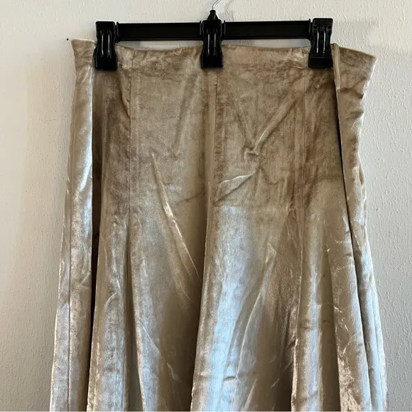 Vince Skirt Purl Edge Velvet Midi Skirt in Gold/ Silver Sz 10 NWT Holiday