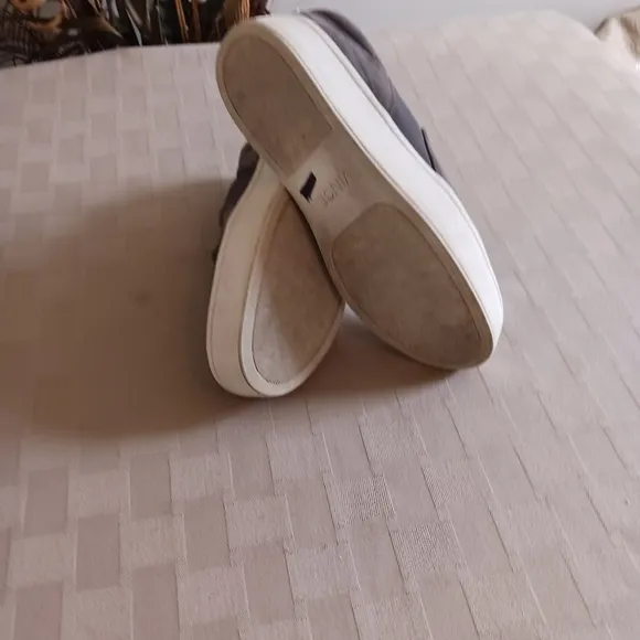 Vince Warren Suede Slip On Sneakers
